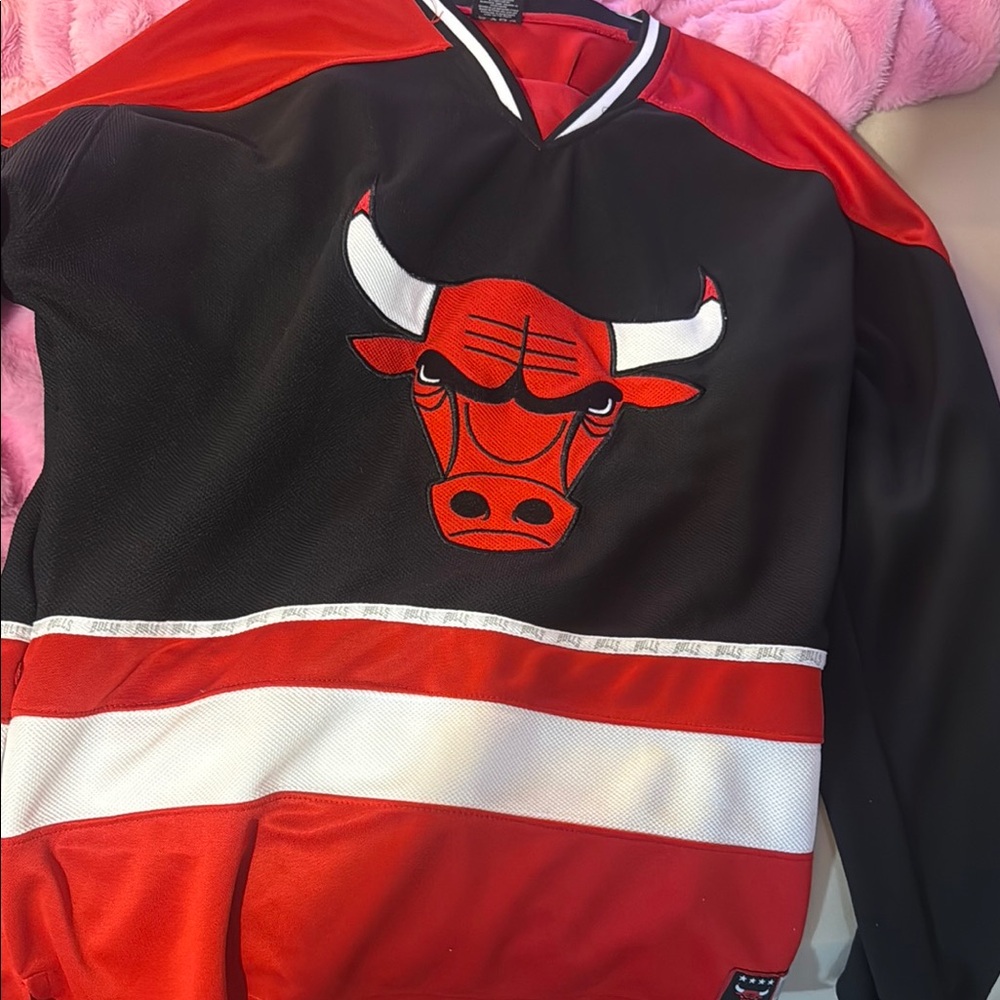 Chicago Bulls Black and Red Jersey